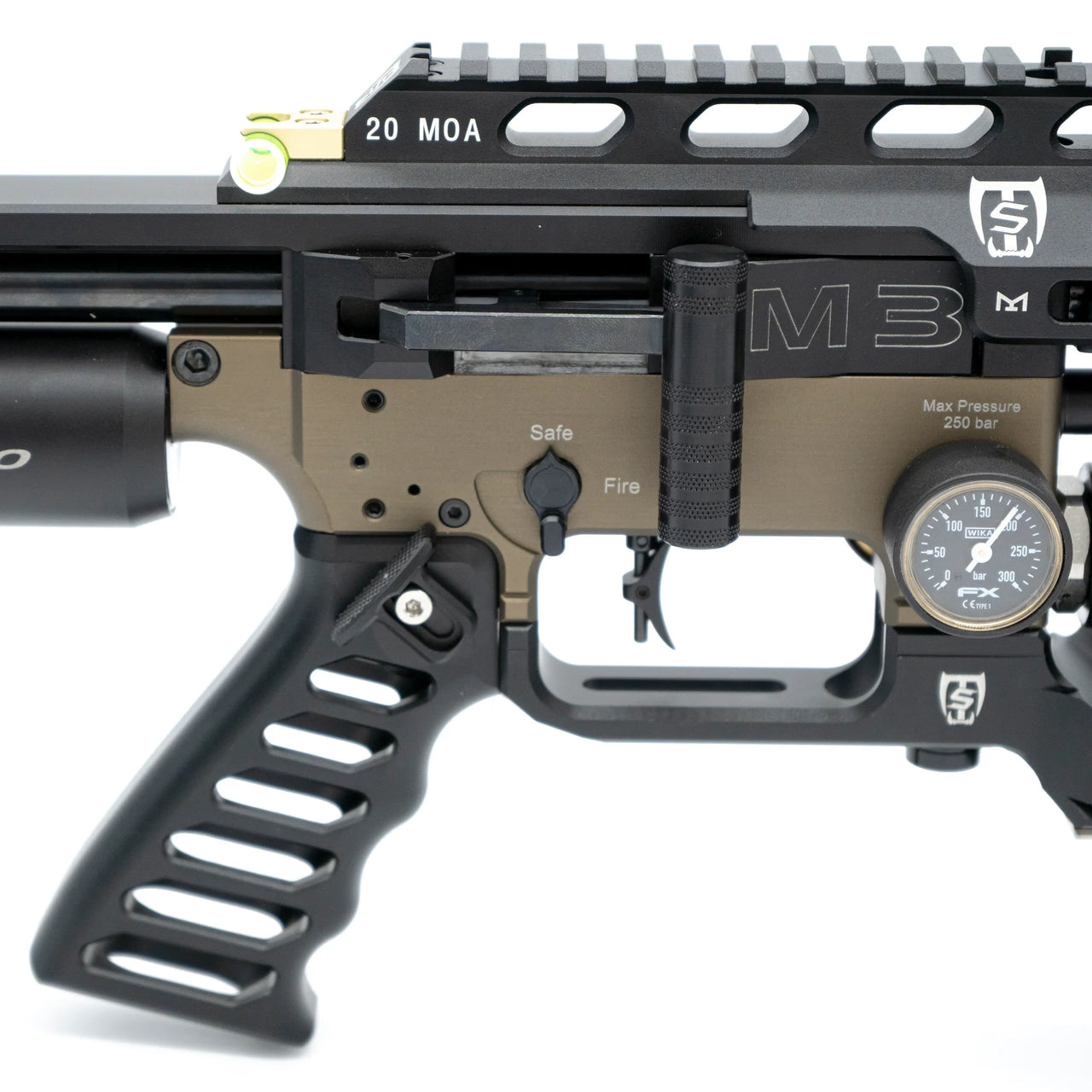 Saber Tactical | AR STYLE GRIP WITH AMBIDEXTROUS THUMB REST - ST0049